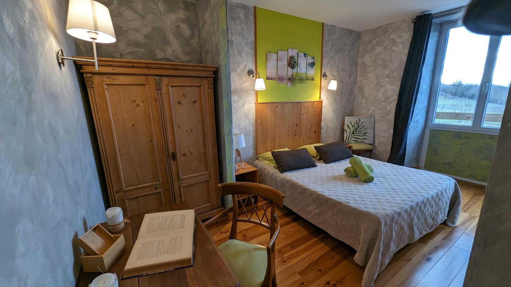 Chambres Et Tables D' Hotes Manglieu Exterior photo